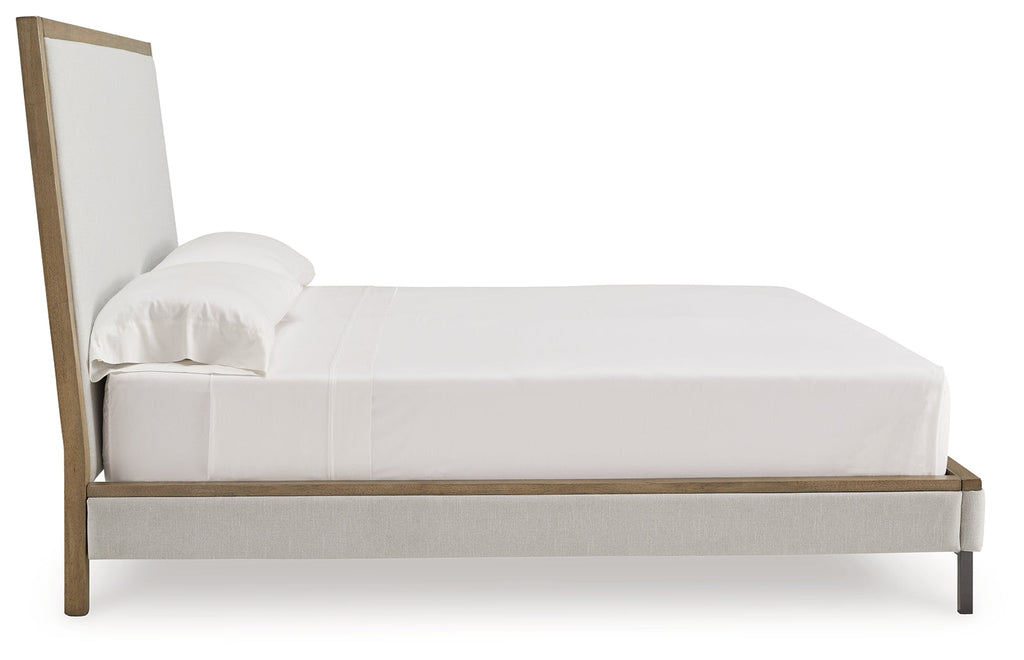 Tomtyn Light Brown Queen Upholstered Bed