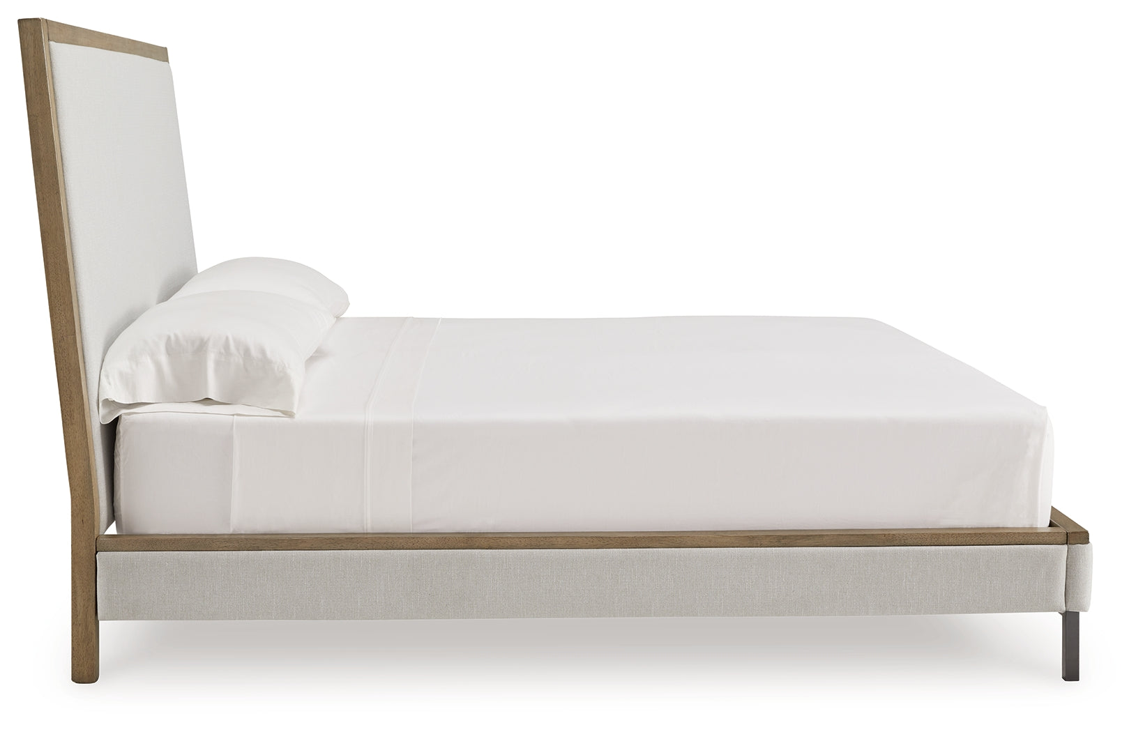 Tomtyn Light Brown Queen Upholstered Bed