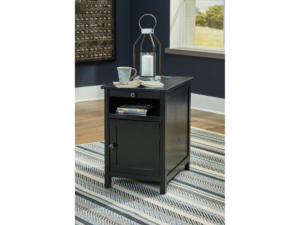 Treytown Black Chairside End Table