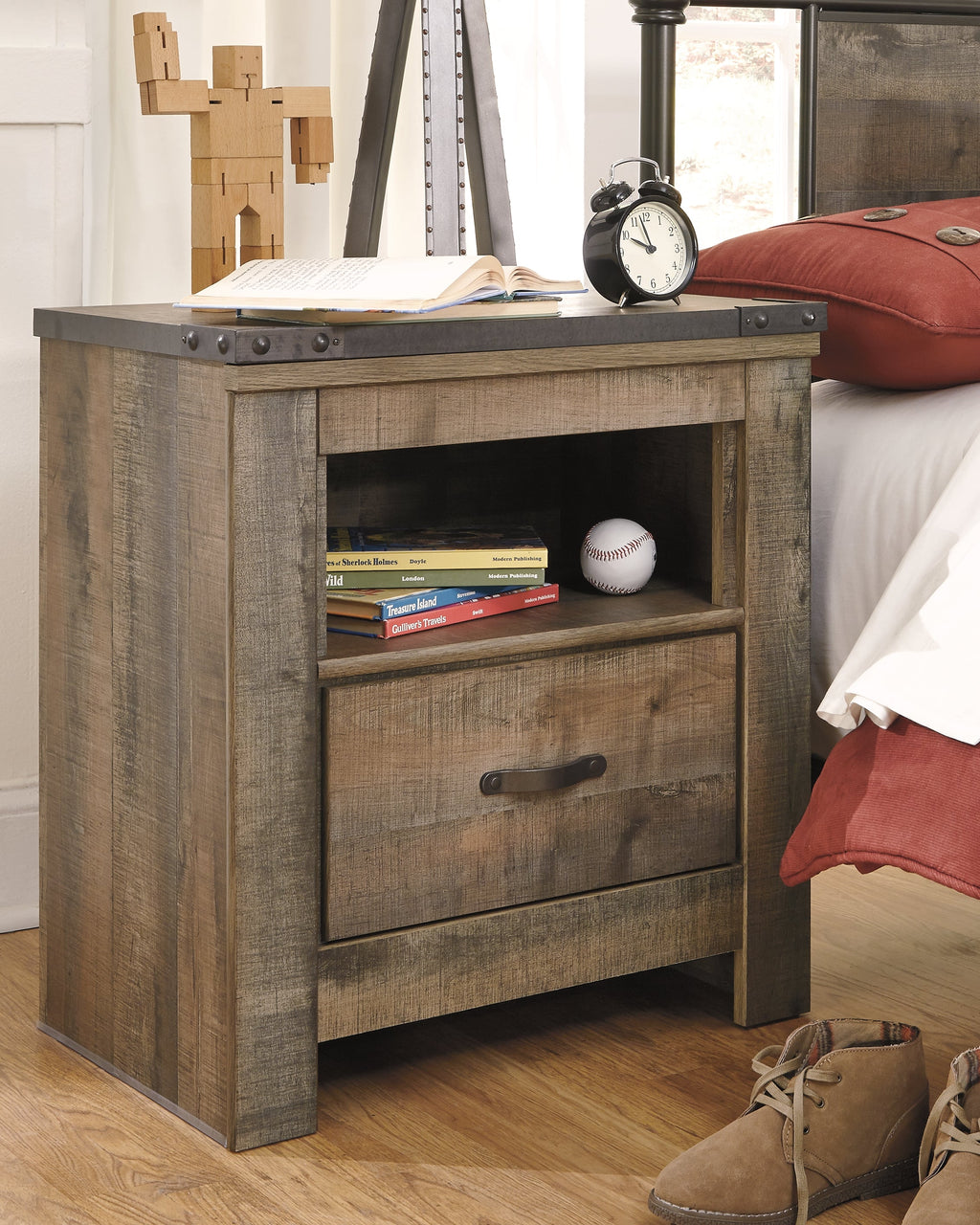 Trinell King/California King Panel Headboard, Dresser, Mirror and Nightstand, Brown