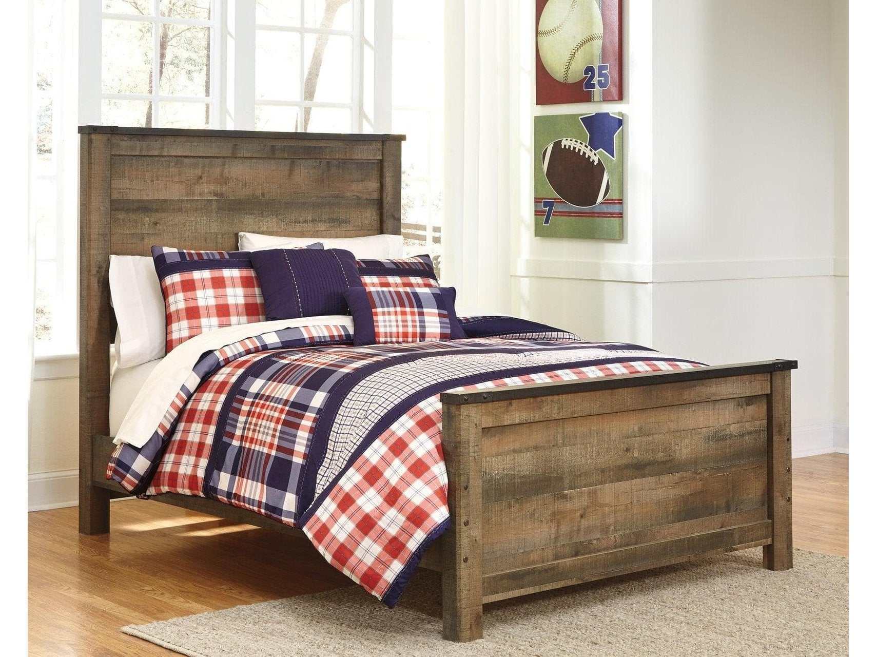 Trinell Full Panel Bed