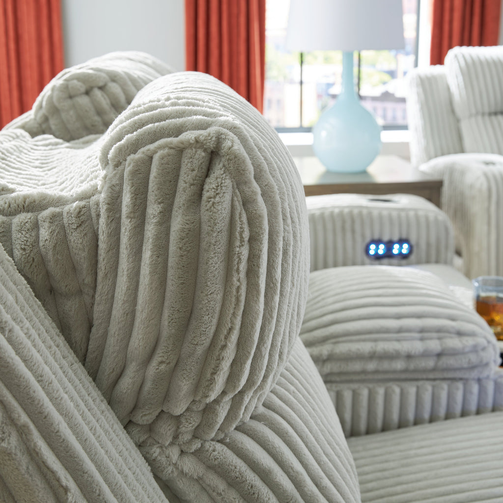 TwinBrooke Alloy Dual Power Reclining Sofa