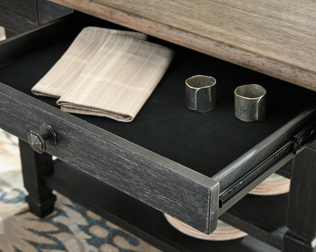 Tyler Creek Black/Gray Dining Table