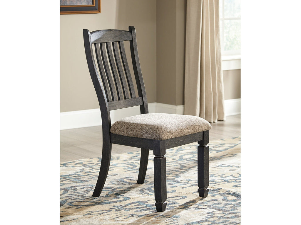 Tyler Creek Black/Grayish Brown Dining Table and 4 Chairs