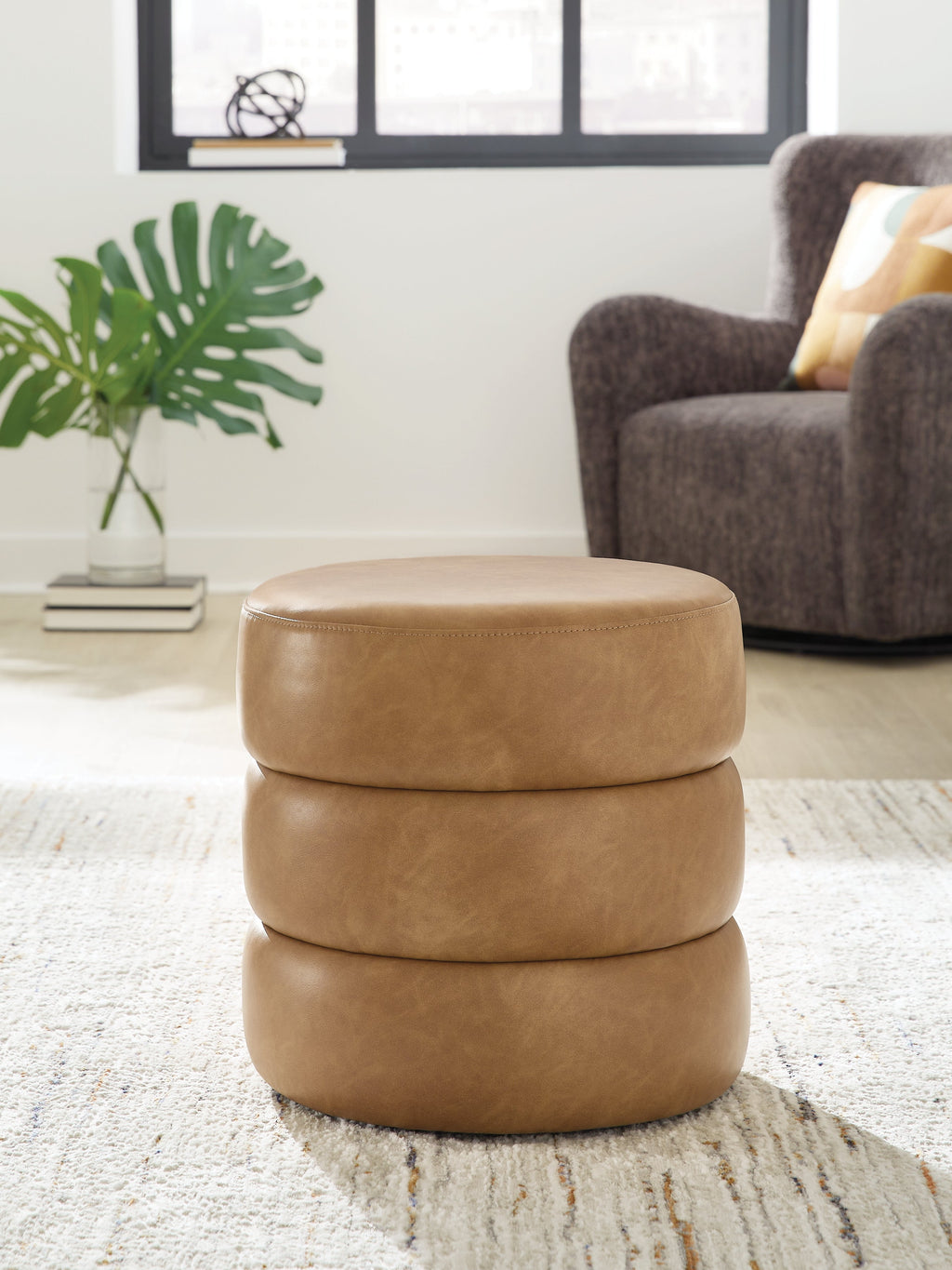 Ummi Caramel Swivel Accent Ottoman