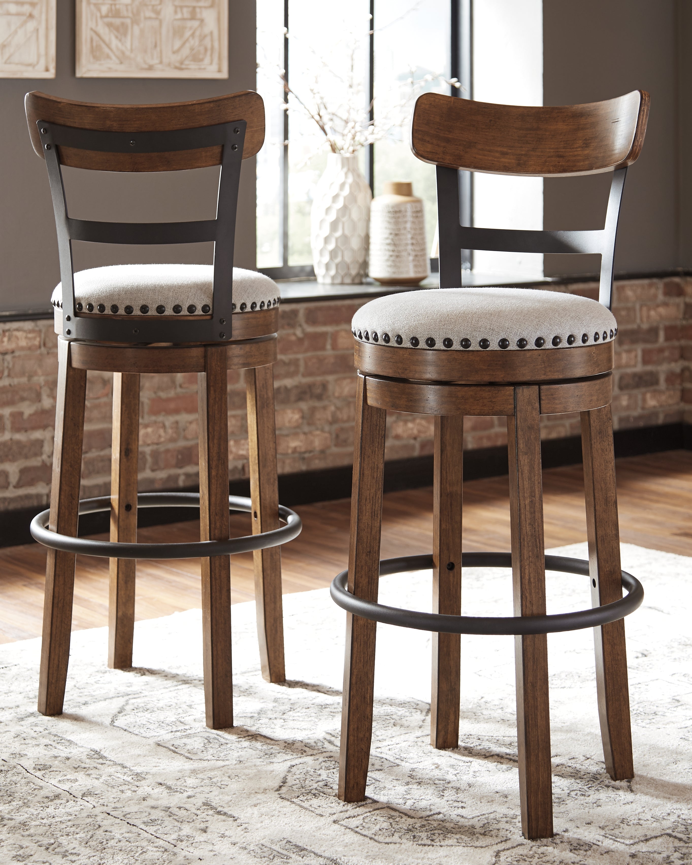 Valebeck Brown Bar Height Bar Chair