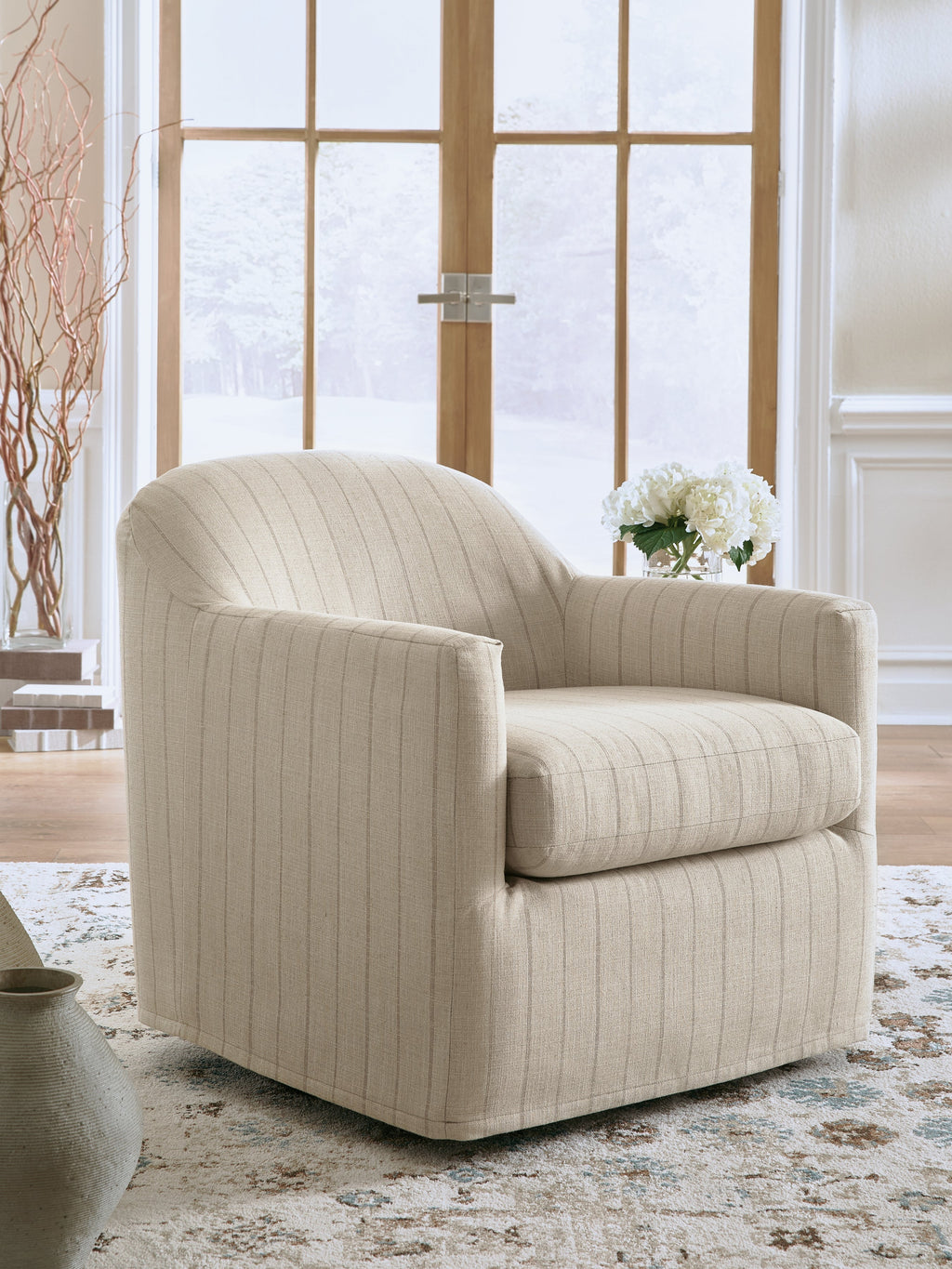 Valwick Cream/Brown Swivel Accent Chair