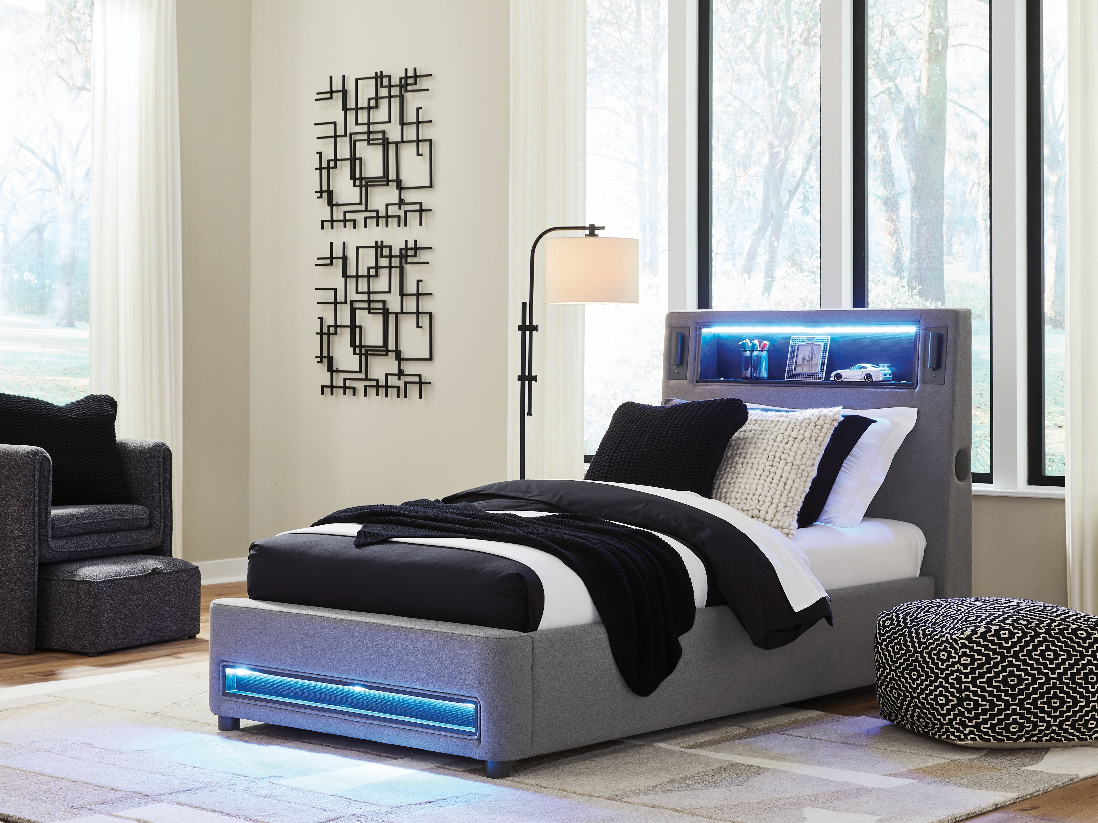 Verishaw Gray Twin Upholstered Bed