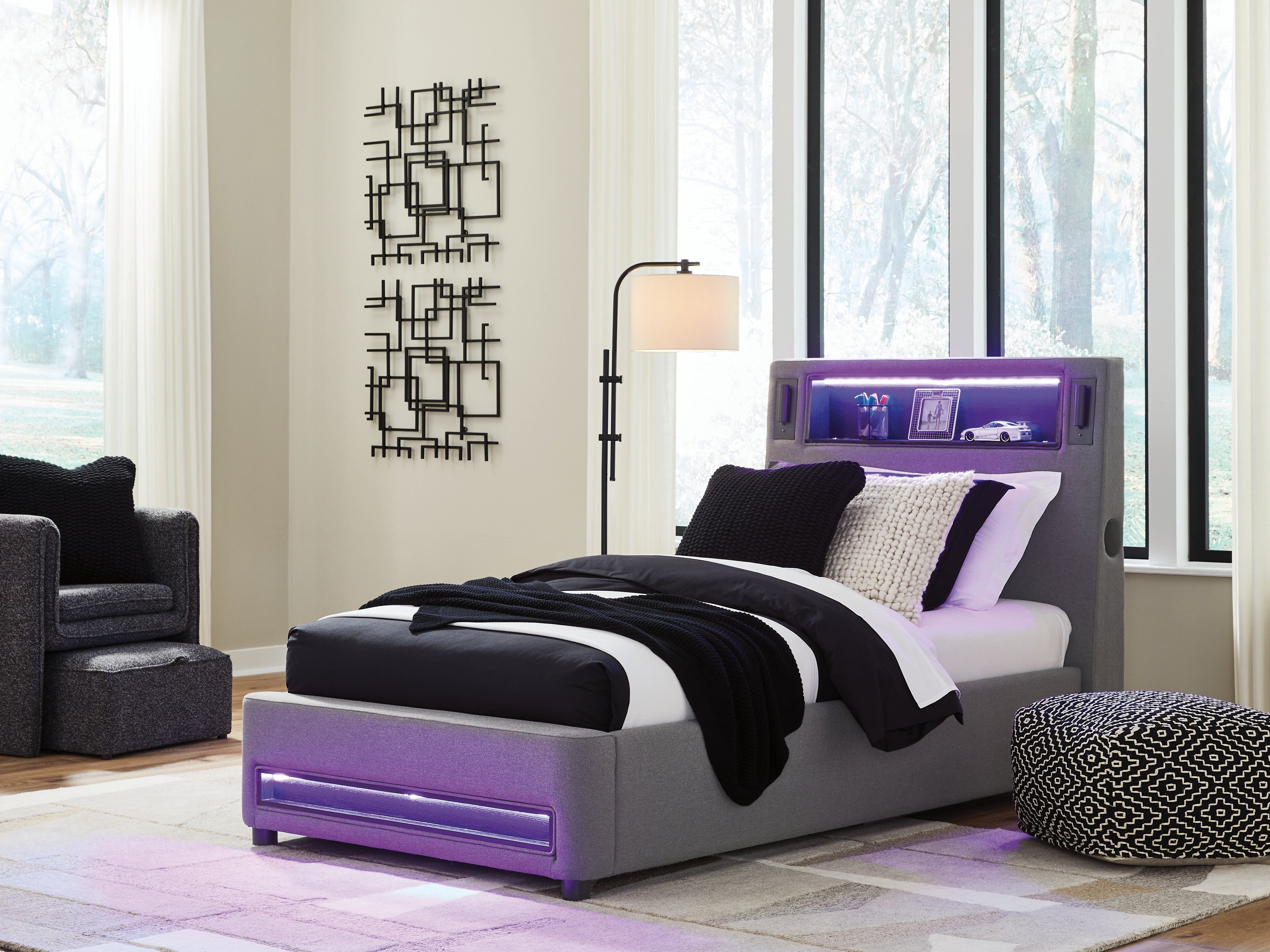 Verishaw Gray Twin Upholstered Bed