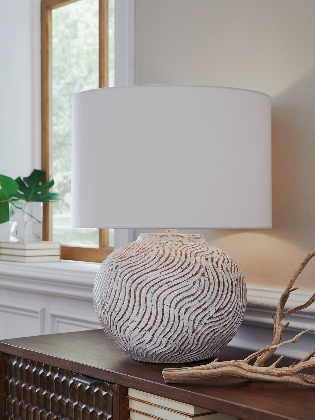 Vien Distressed White Table Lamp