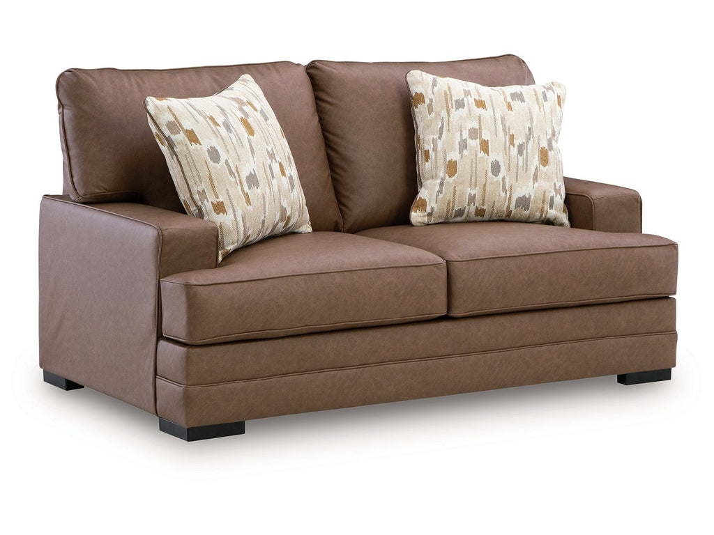 VillaCourt Caramel Loveseat