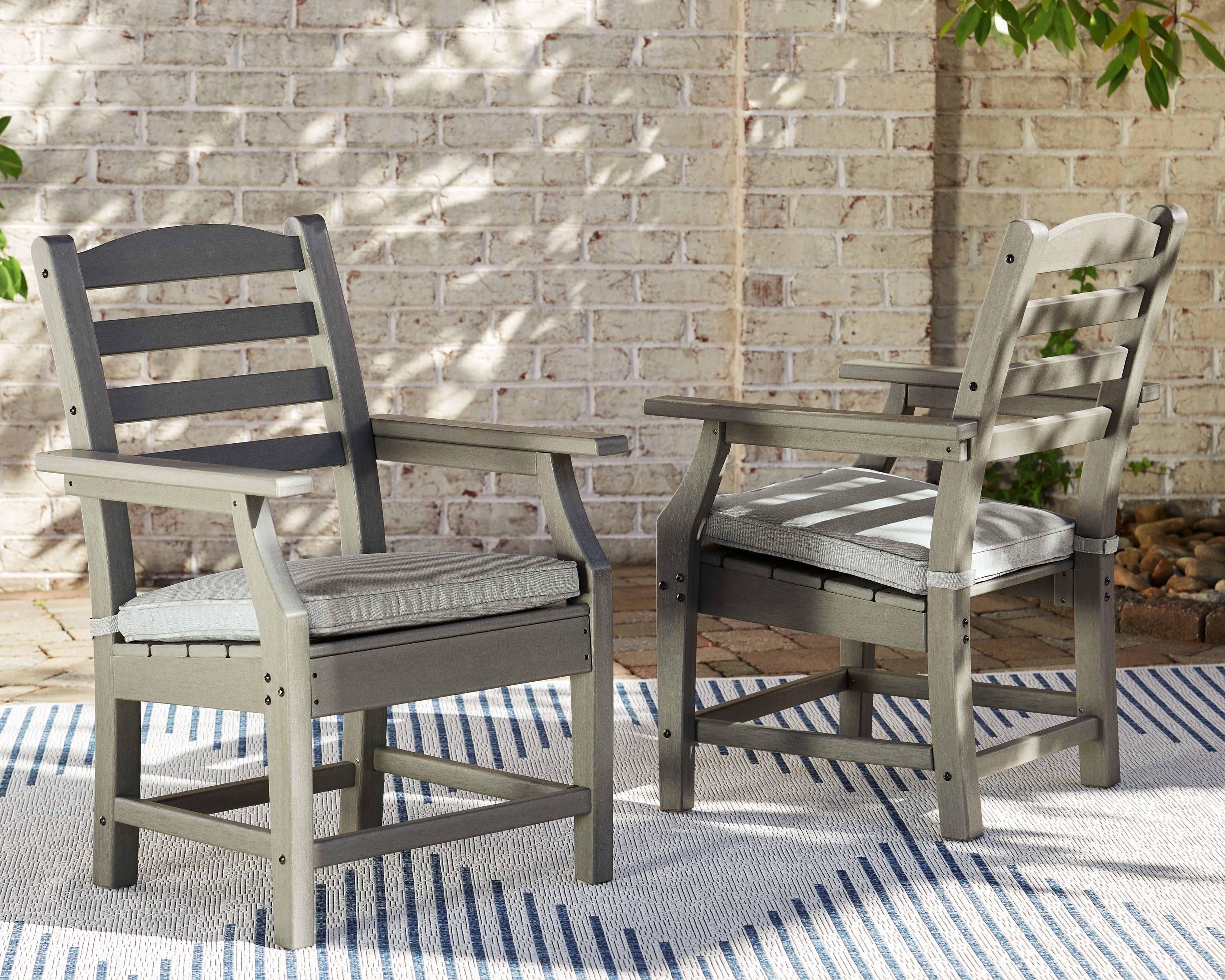 Visola Gray Outdoor Arm Chair w/ Cushion (Set of 2)
