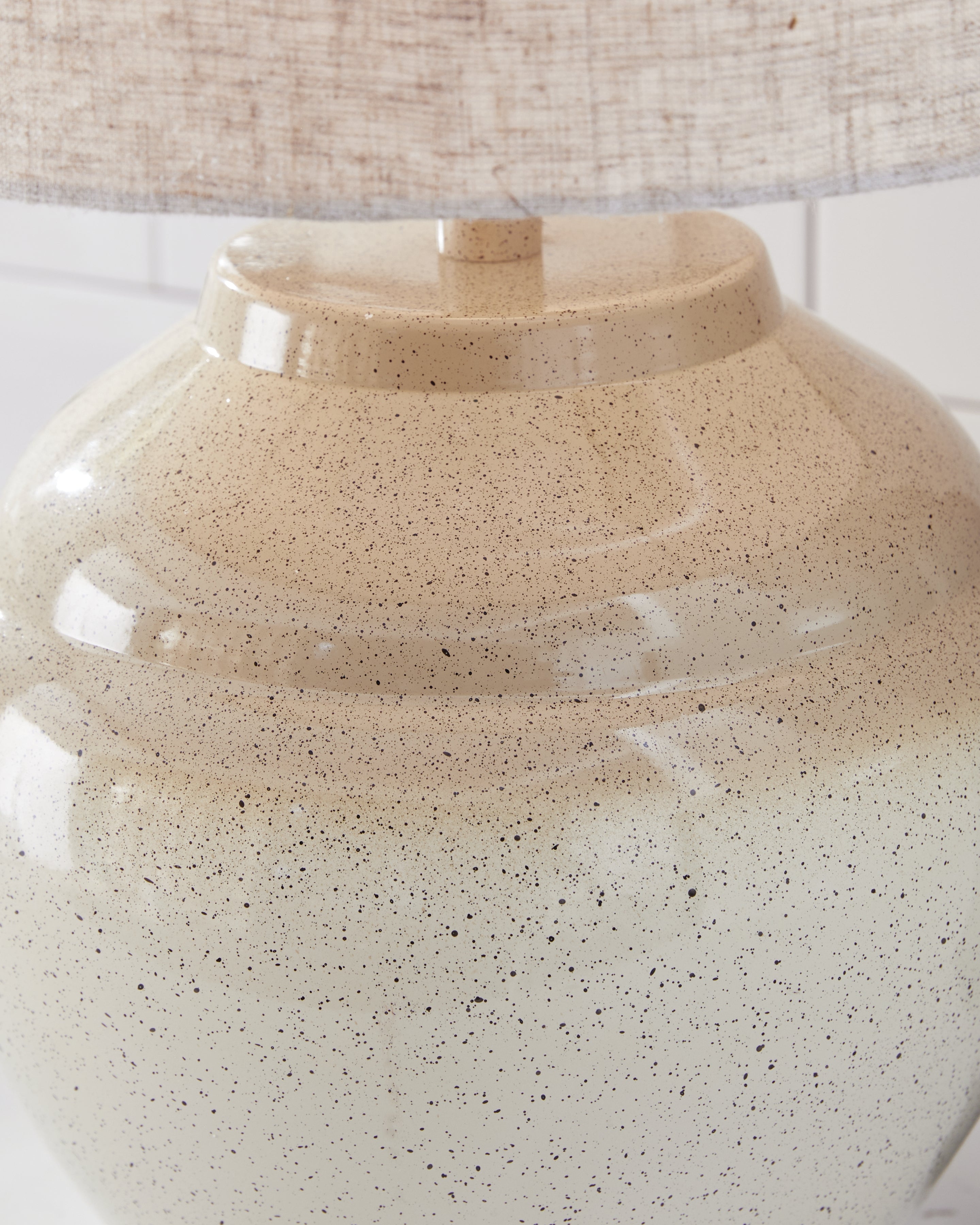 Waldish Cream/Beige Metal Table Lamp (1/CN)