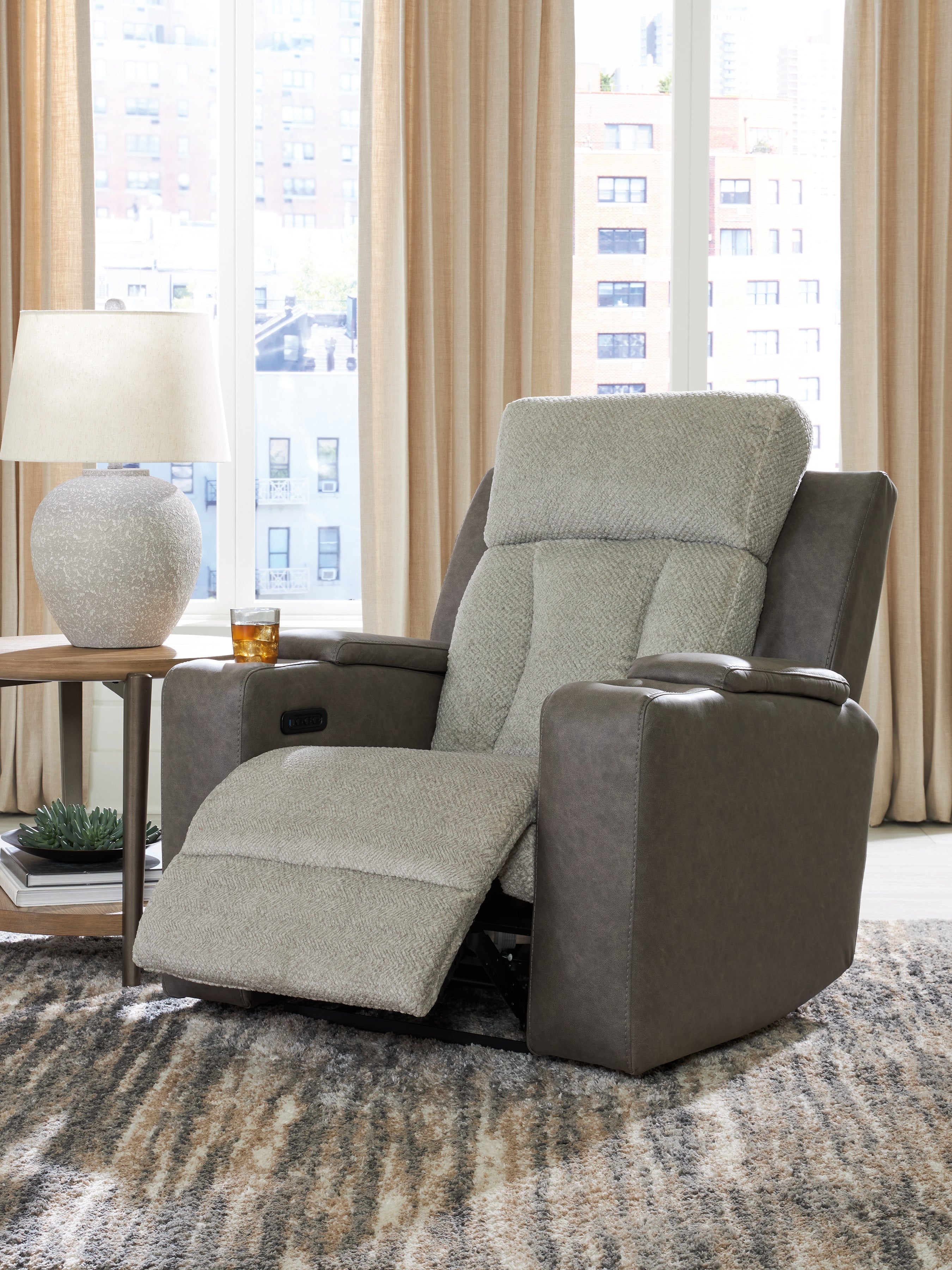 WhipLash Sisal Power Recliner