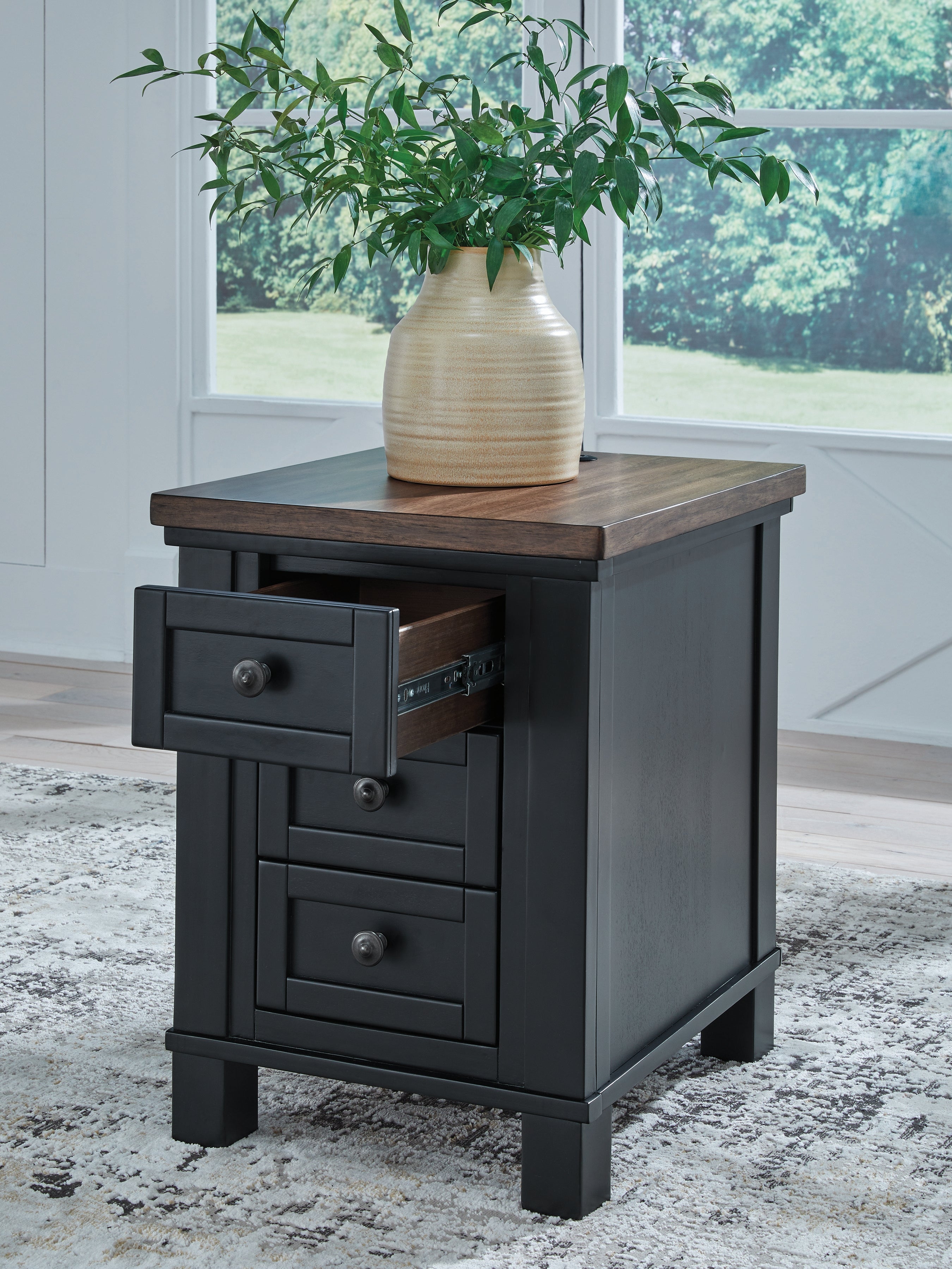 Wildenauer Brown/Black Chair Side End Table