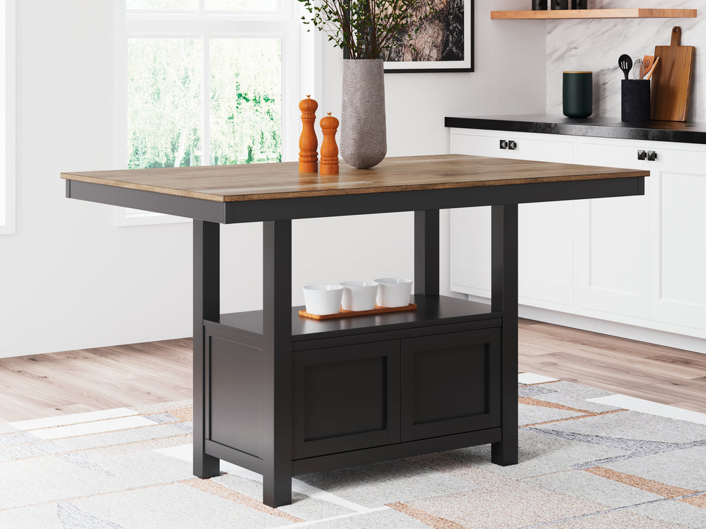 Wildenauer Brown/Black Counter Height Dining Table w/4 Barstools