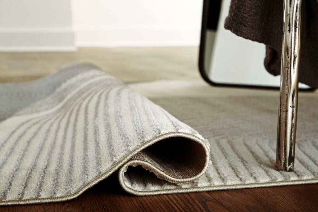 Winderburg Gray/Ivory Large Rug