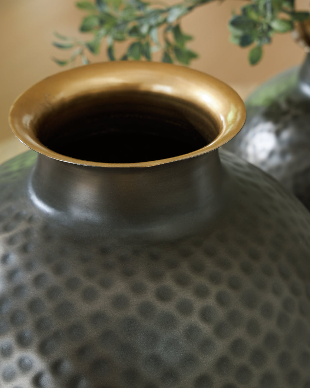 Woody Pewter/Gold Vase