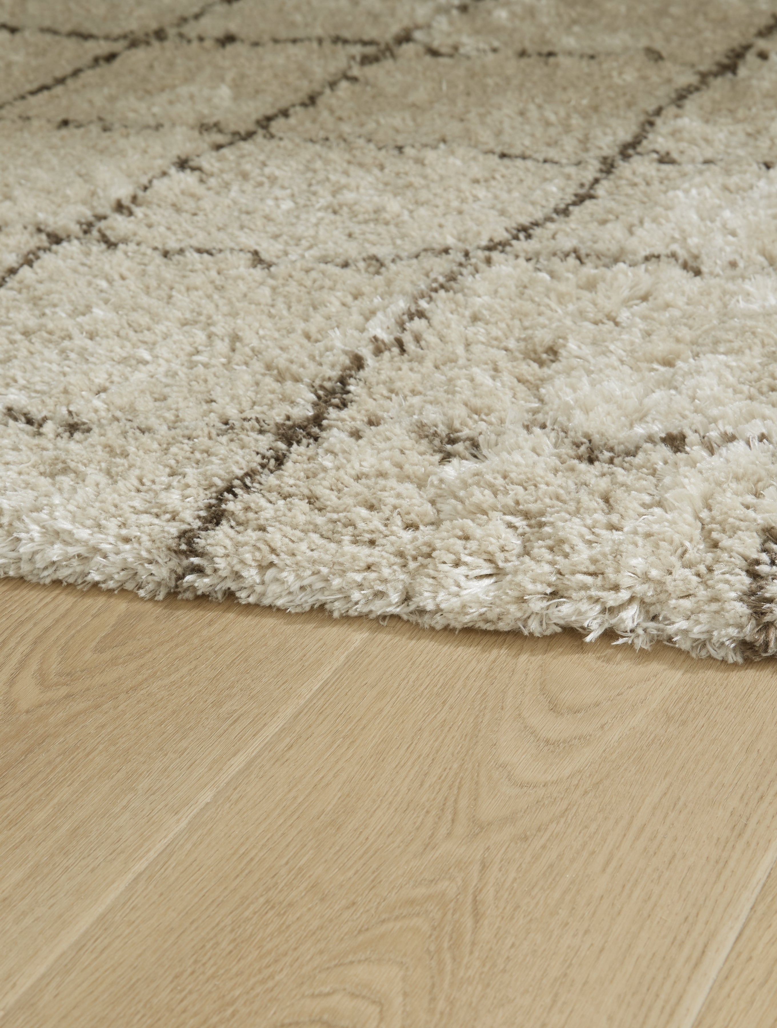 Wrenlow Cream/Brown 8' x 10' Rug