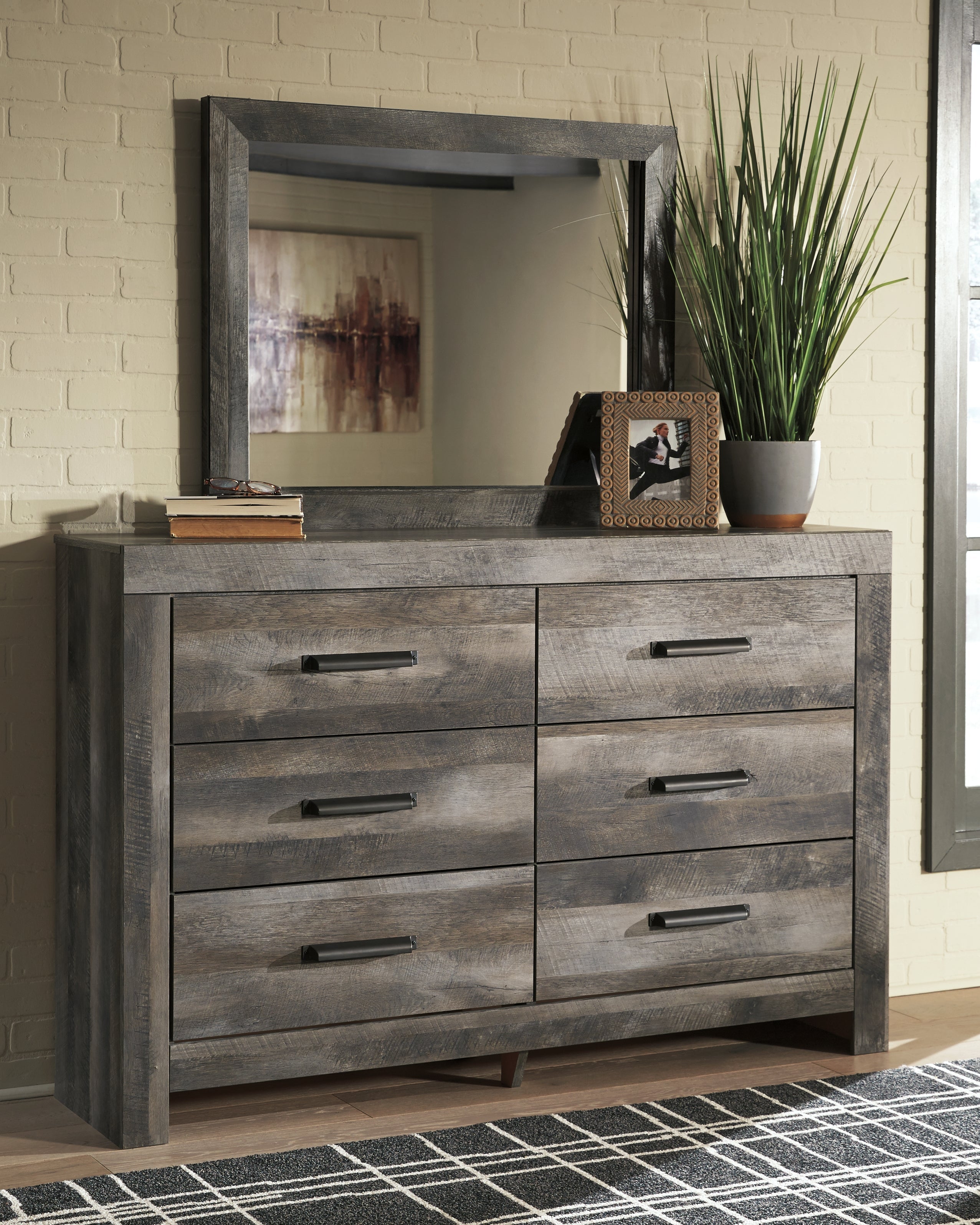 Wynnlow Queen Panel Bedroom Set, Gray