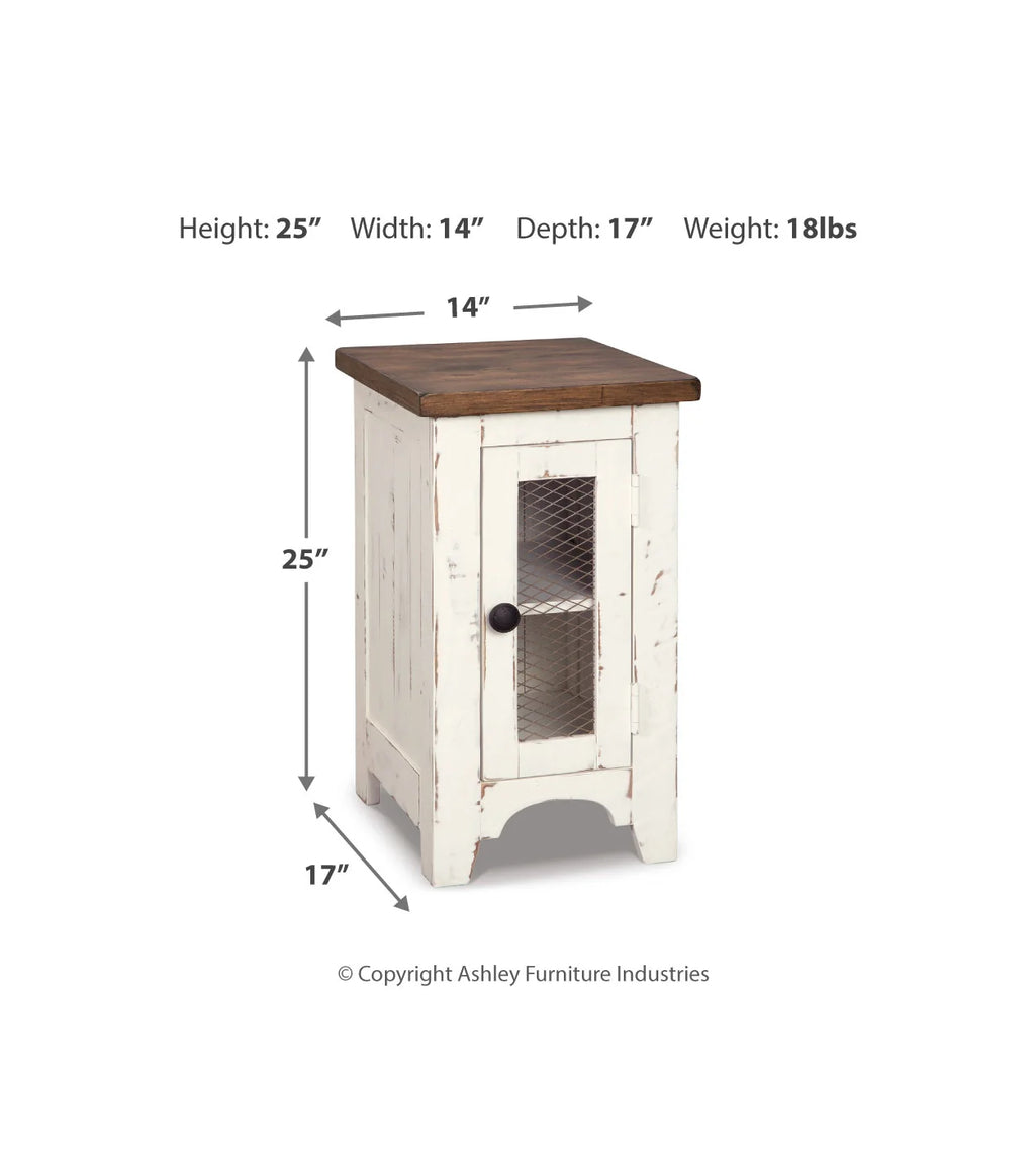 Wystfield White/Brown Chairside End Table