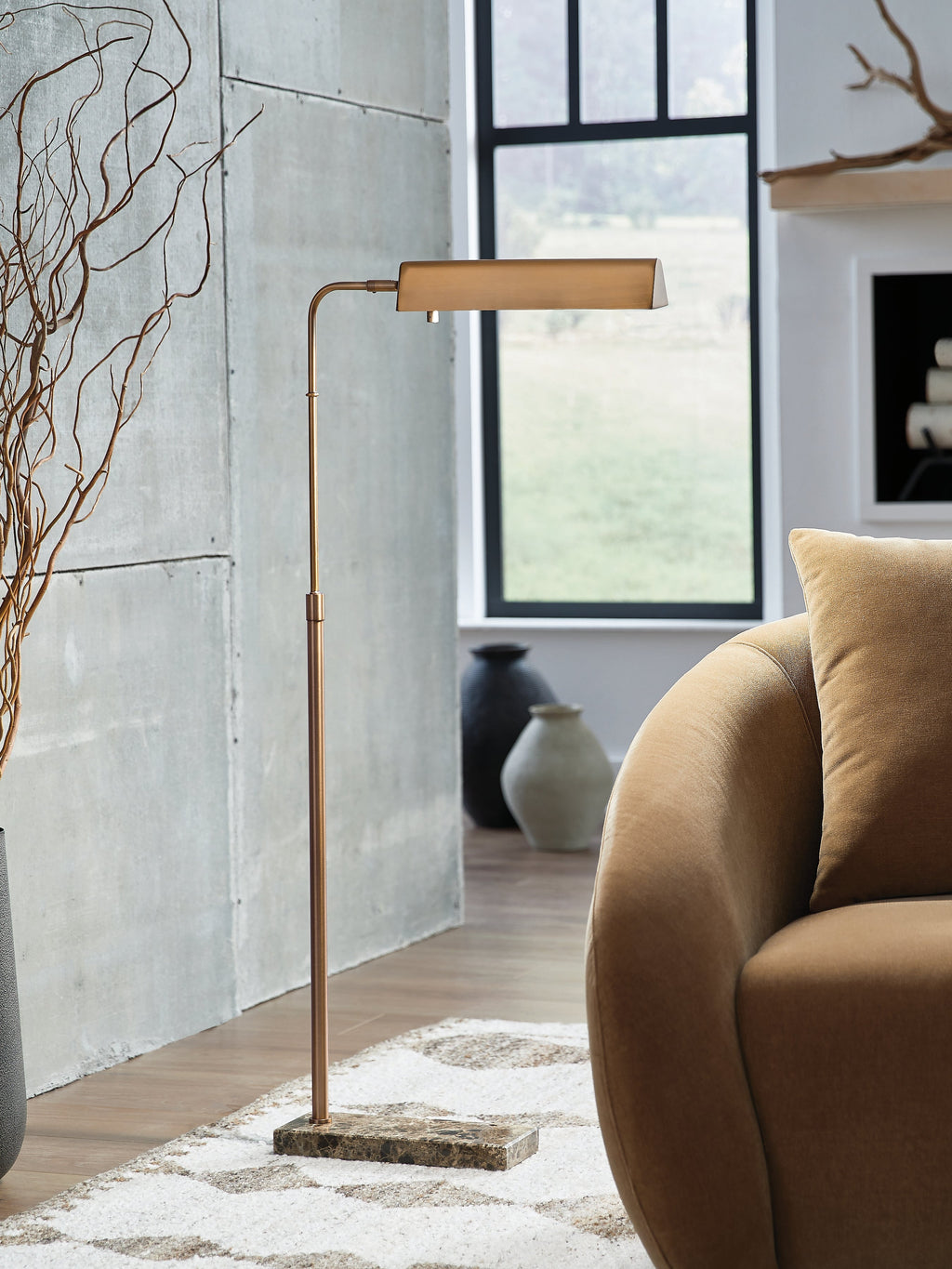 Yafe Bronze Floor Lamp
