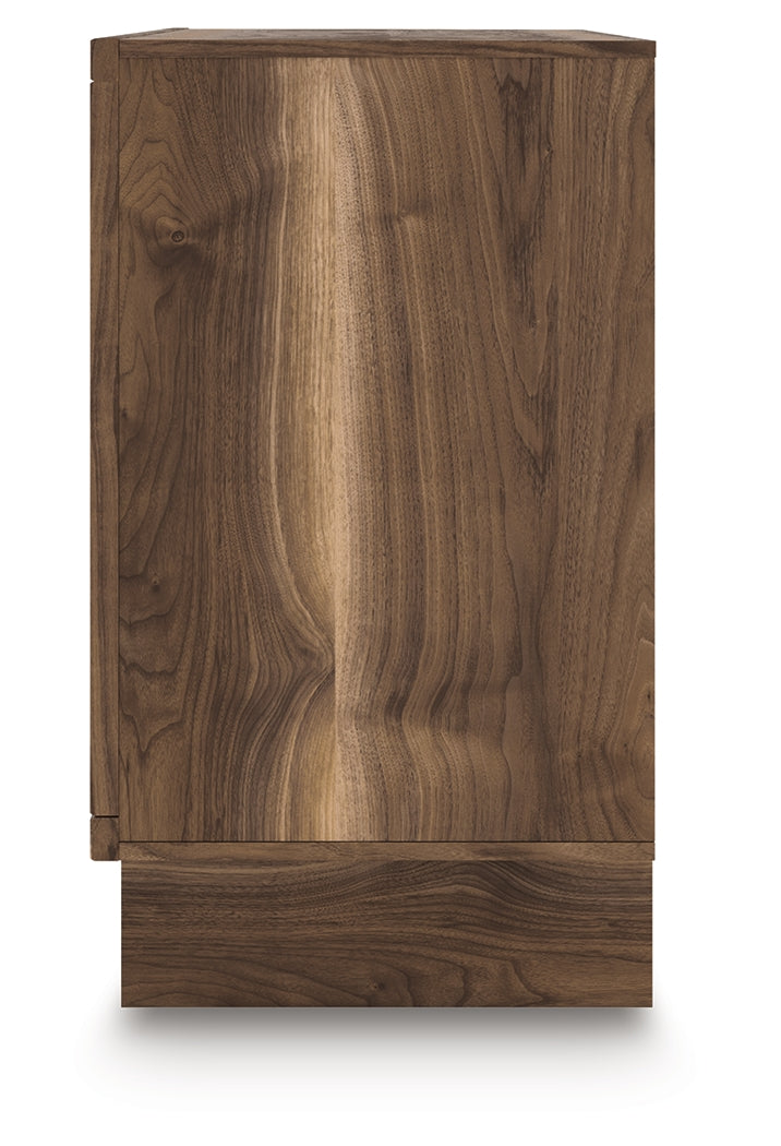 Zadilyn Brown Dresser