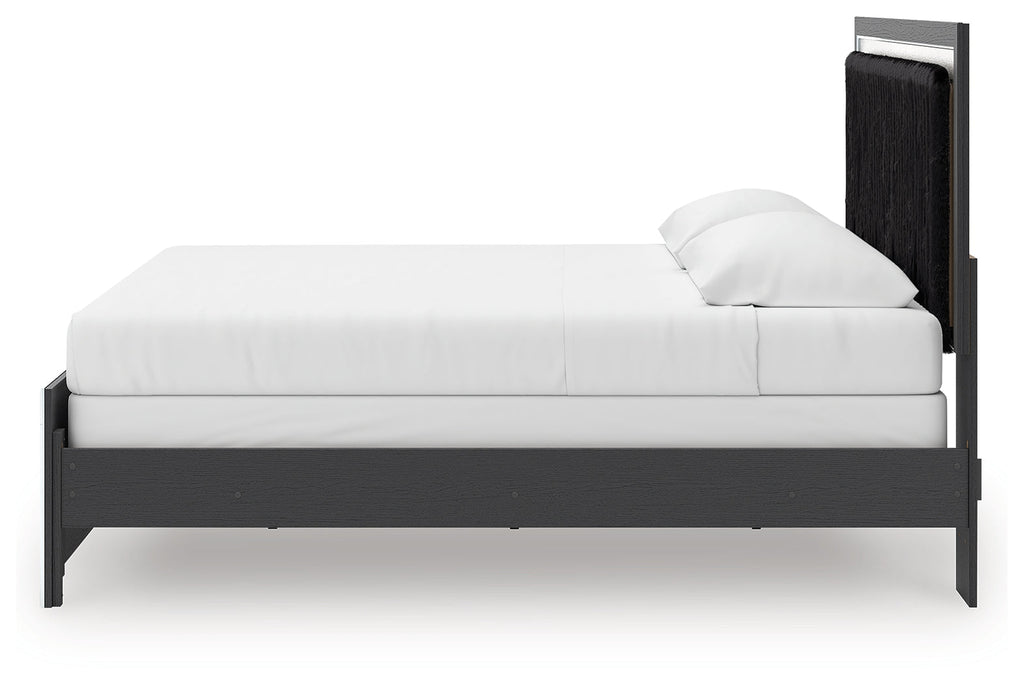 Zuraleus King Panel Bedroom Set, Black