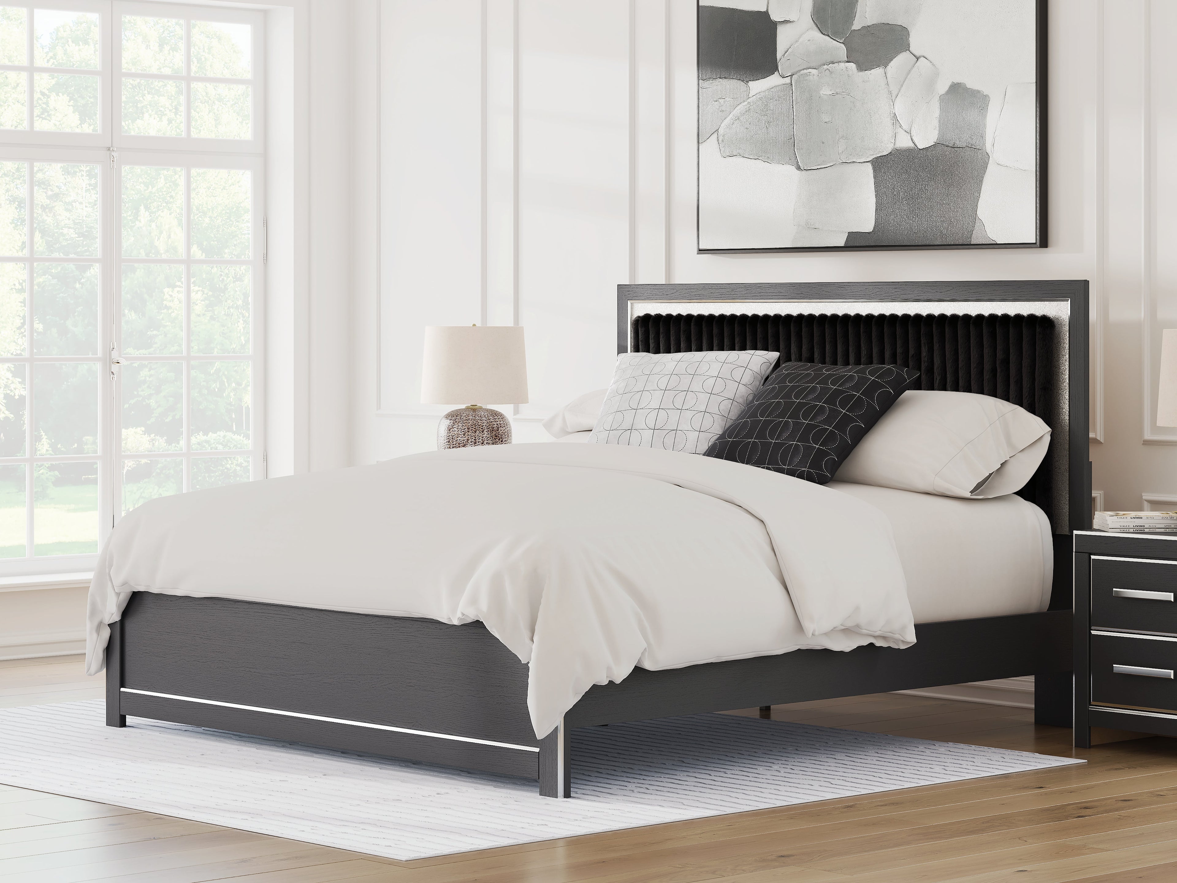 Zuraleus Black King Upholstered Panel Platform Bed
