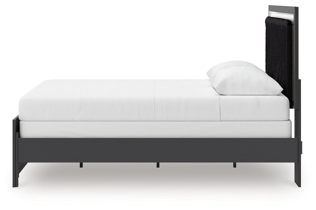 Zuraleus Queen Panel Bedroom Set, Black