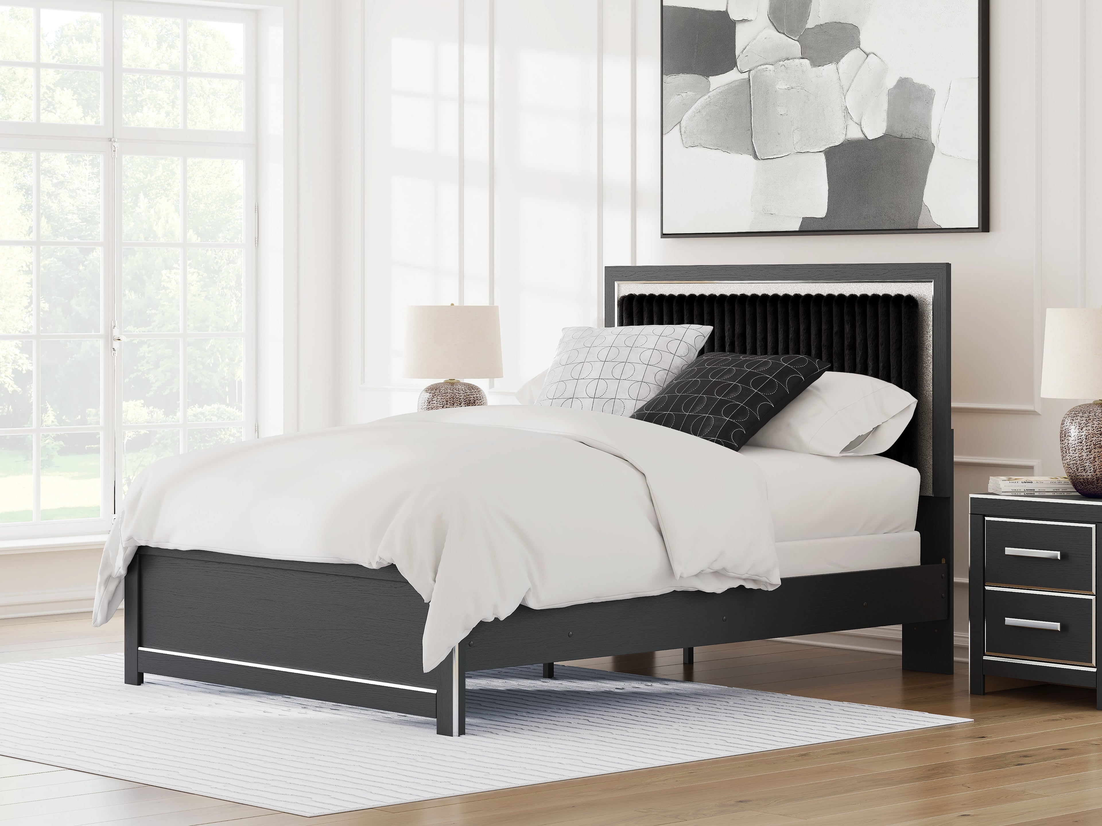 Zuraleus Black Queen Upholstered Panel Bed