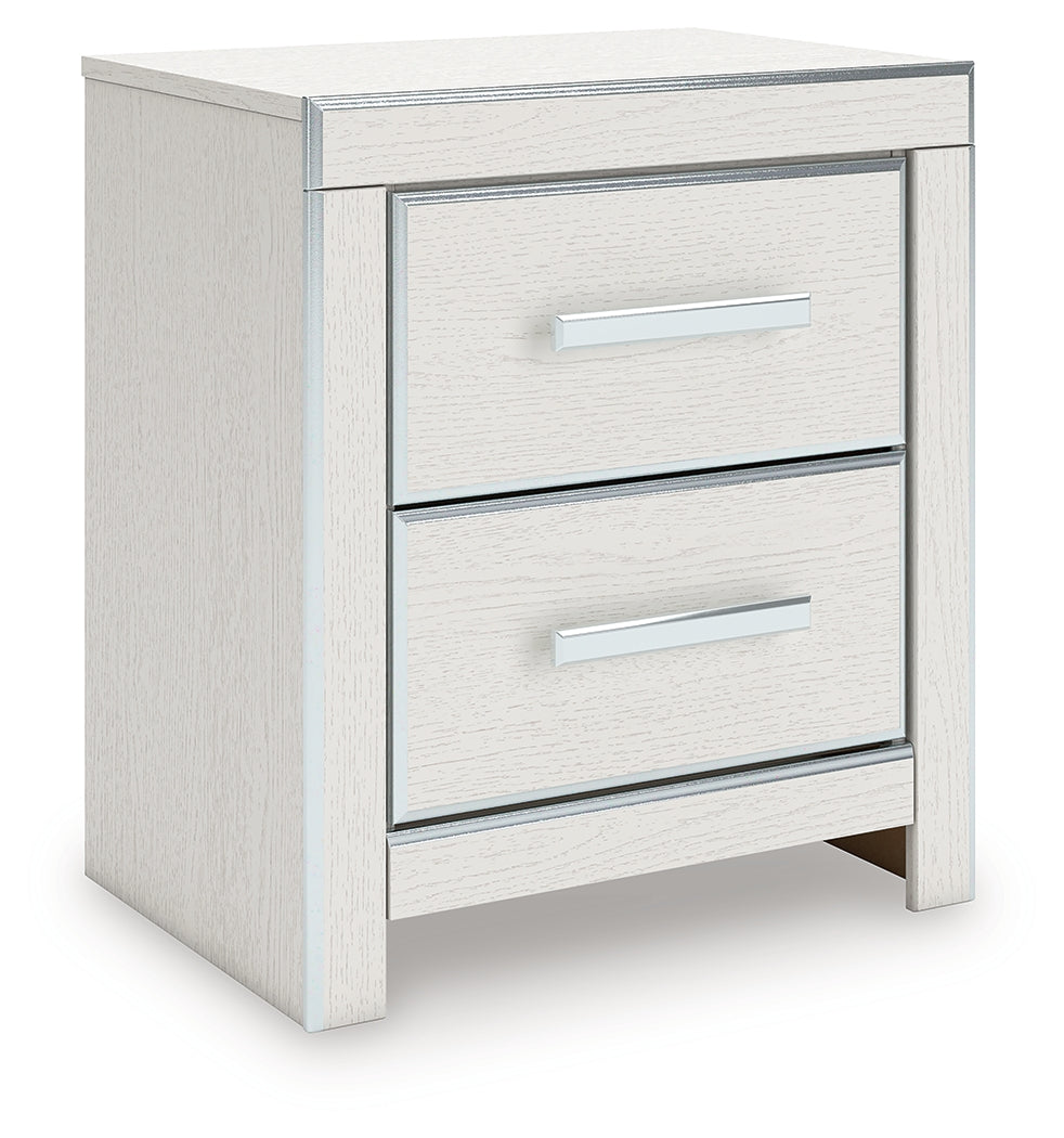 Zuraleus Queen Storage Bedroom Set, White