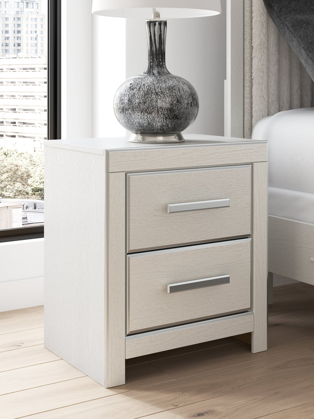 Zuraleus Queen Storage Bedroom Set, White