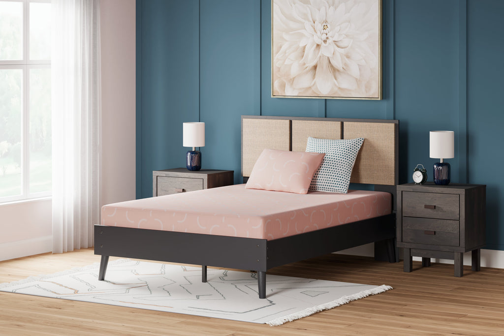 iKidz Coral Coral Full Mattress and Pillow