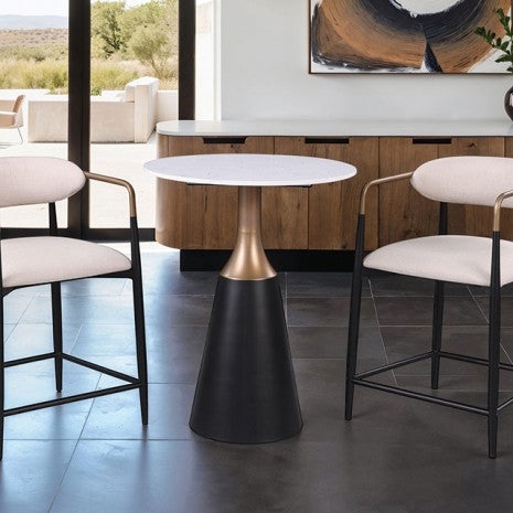 Hobro - 5 Pc. Dining Table Set